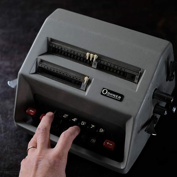 ODHNER mechanical calculator