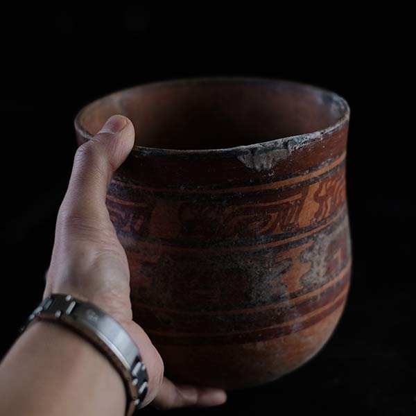 Central America deep pot with colored patterns
