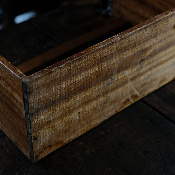 Simple book stand