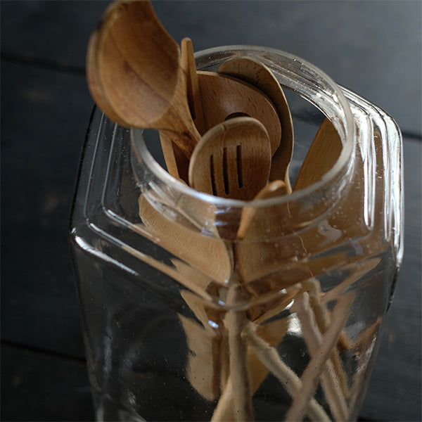 六角柱の菓子瓶
