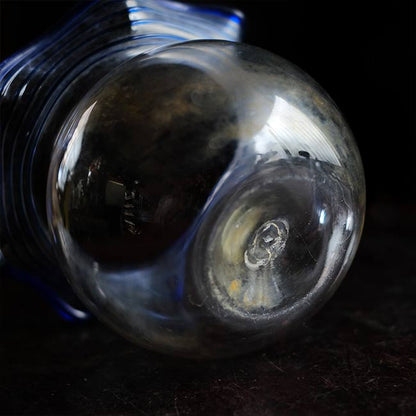 ガラスの金魚鉢