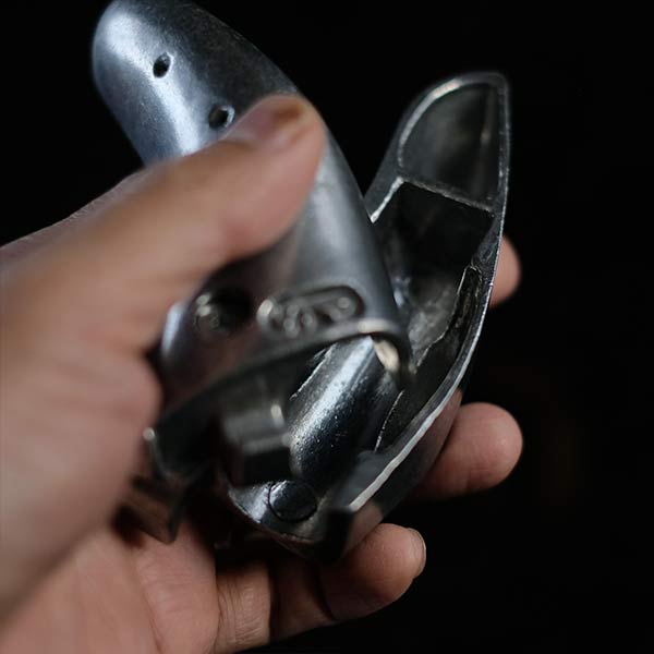 Aluminum shoe stretcher, size S