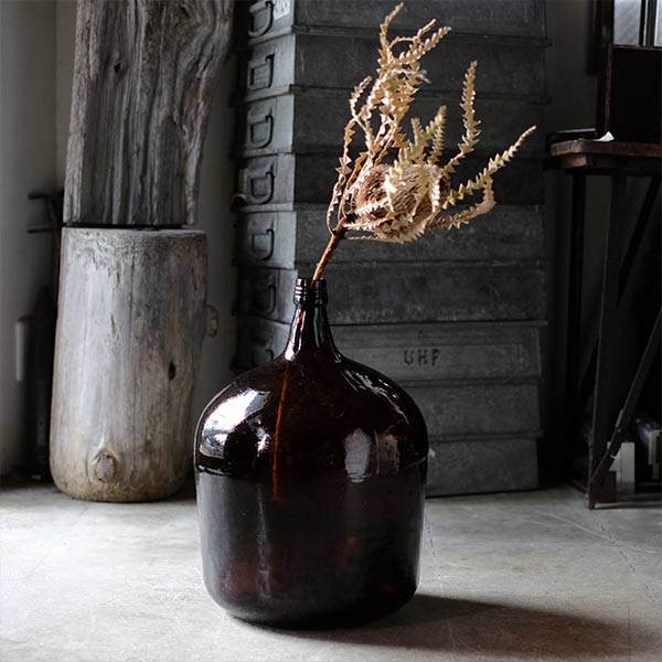 Amber demijohn bottle