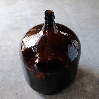 Amber demijohn bottle
