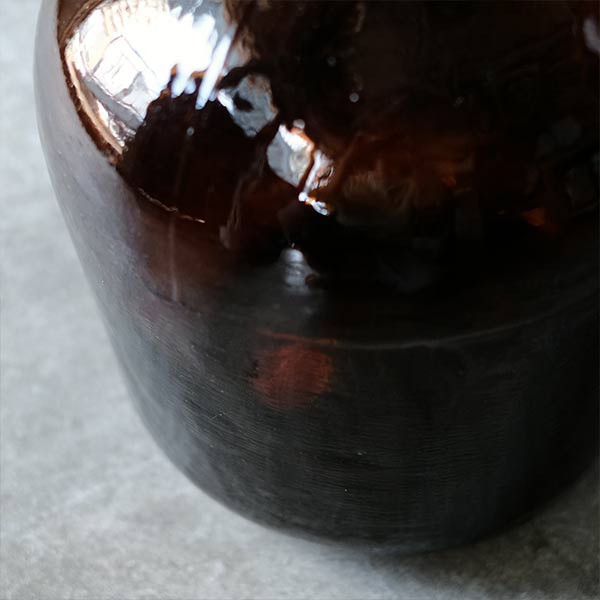 Amber demijohn bottle