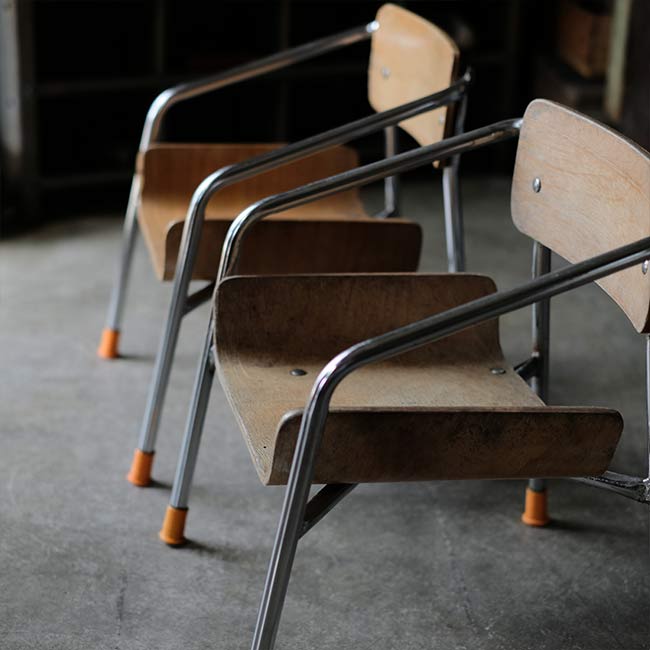 Kindergarten children's chairs
