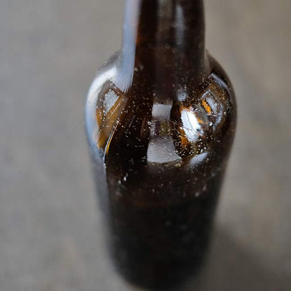 無銘の麦酒瓶