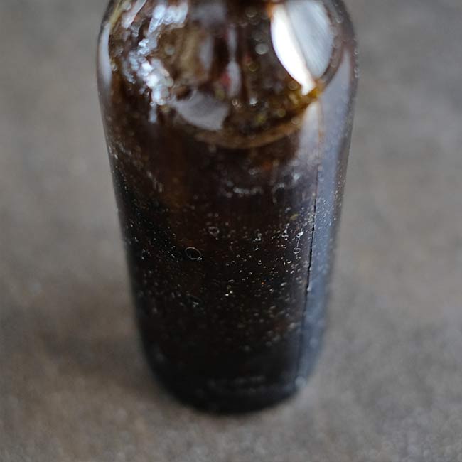 無銘の麦酒瓶