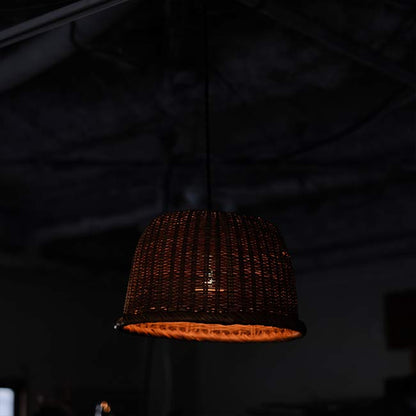Bamboo shade pendant light