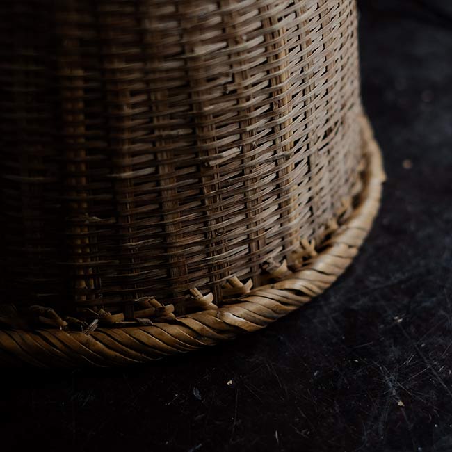 Bamboo shade pendant light