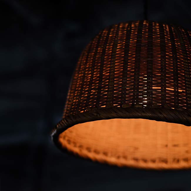 Bamboo shade pendant light