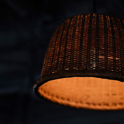Bamboo shade pendant light
