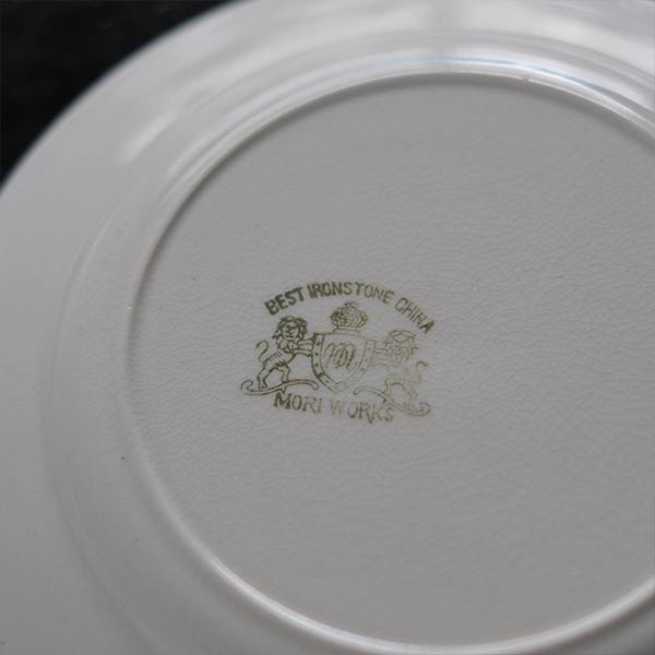 BEST IRONSTONE（日本硬質陶器）ブルーラインの皿 φ18cm