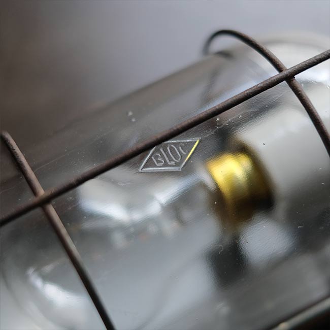 BLOC カプセルランプ