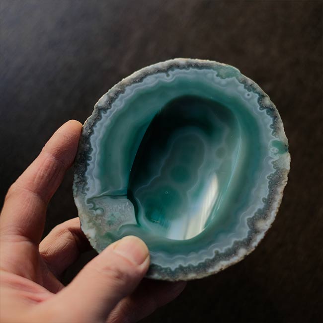 瑪瑙の灰皿