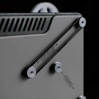 BRUMBERGER PROJECTOR