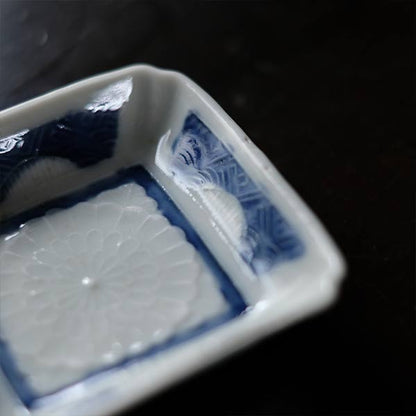 隅切 菊花文 豆皿