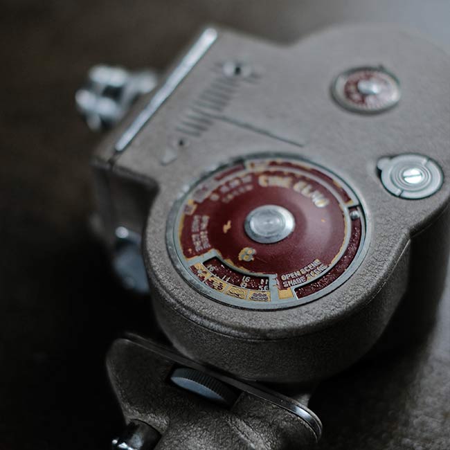 CINE ELMO 8-AA 8mmカメラ