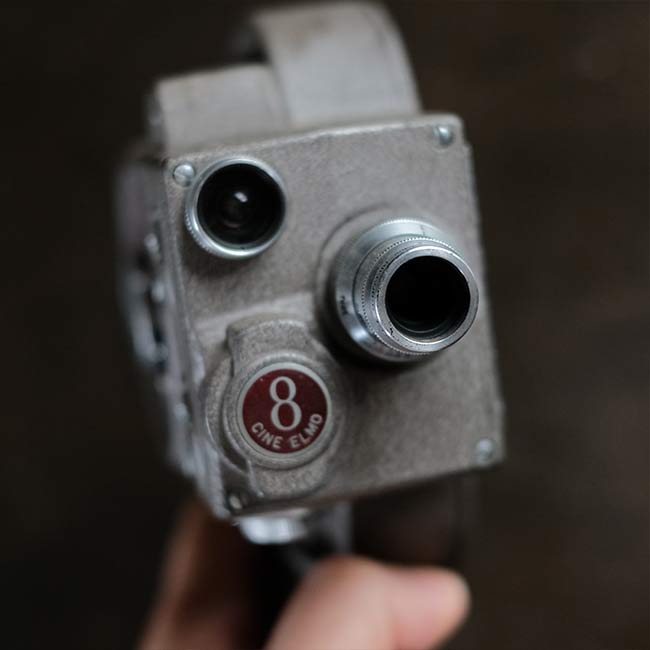 CINE ELMO 8-AA 8mmカメラ
