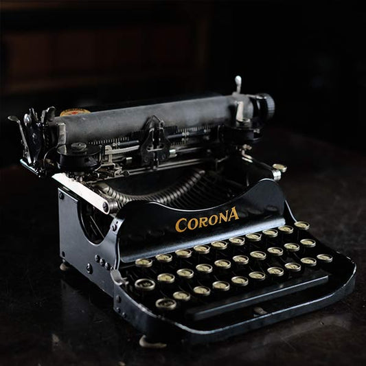 CORONA Model 3 タイプライター