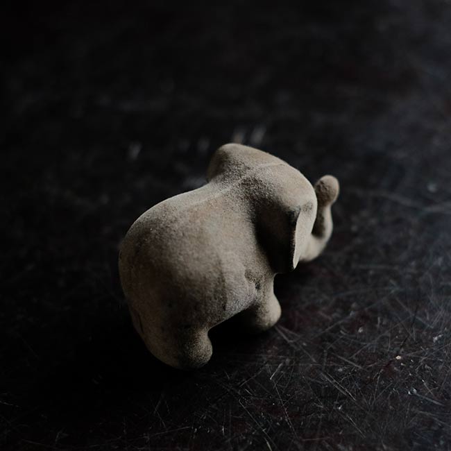 Elephant figure