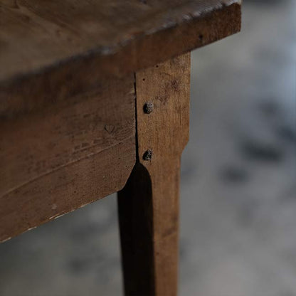 Small pine desk