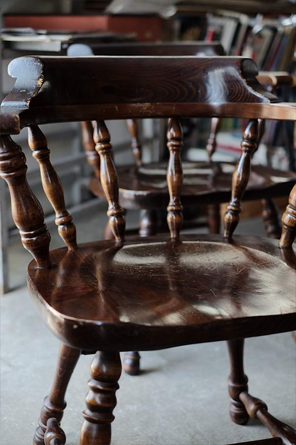 ETHAN ALLEN 肘掛け付きパブチェア