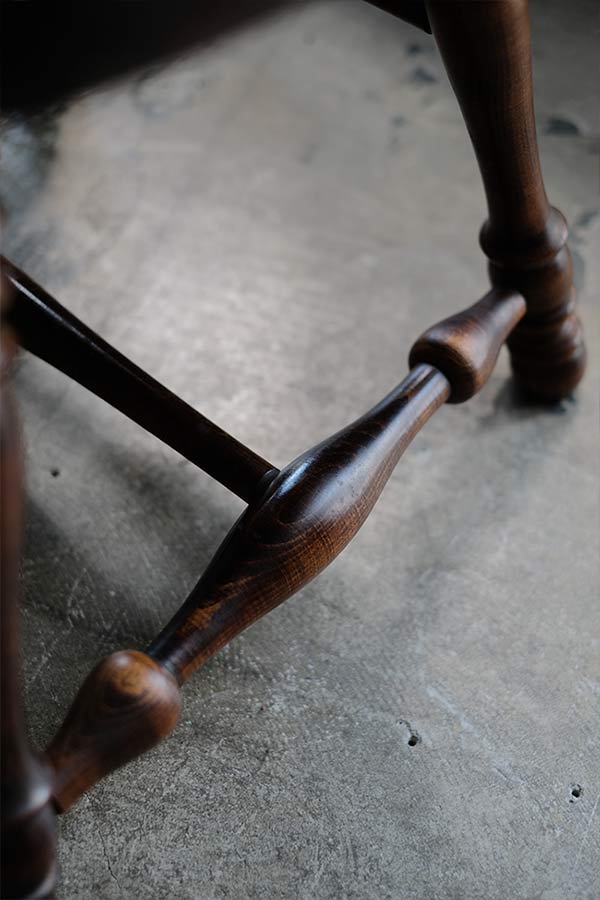 ETHAN ALLEN 肘掛け付きパブチェア