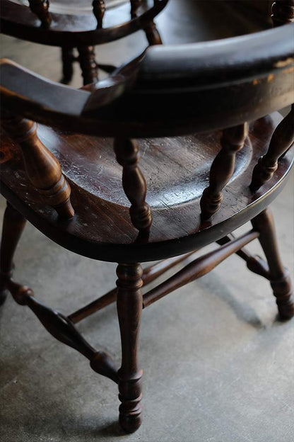 ETHAN ALLEN 肘掛け付きパブチェア