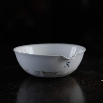 Evaporating dish