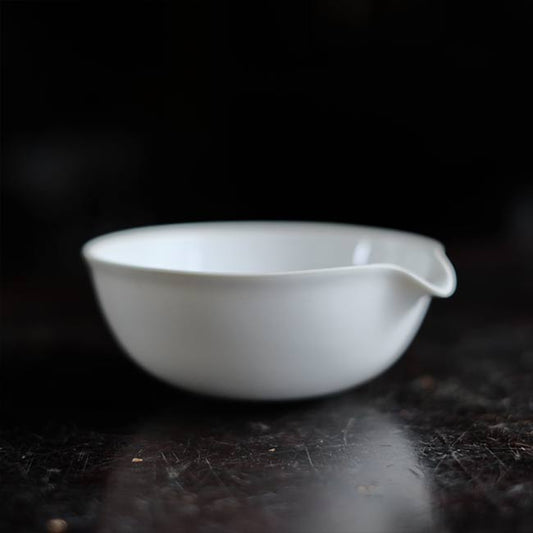 蒸発皿 C