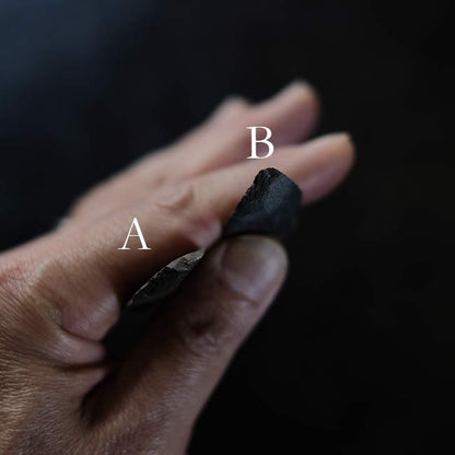 Stone arrowhead (arrowhead, arrowhead)