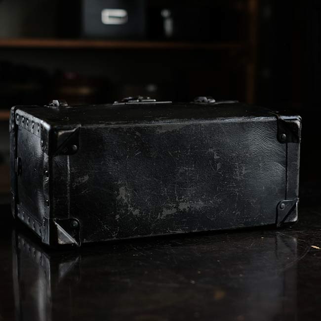 Fiber storage box