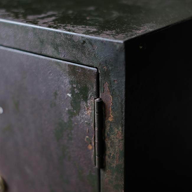 Rusty safe
