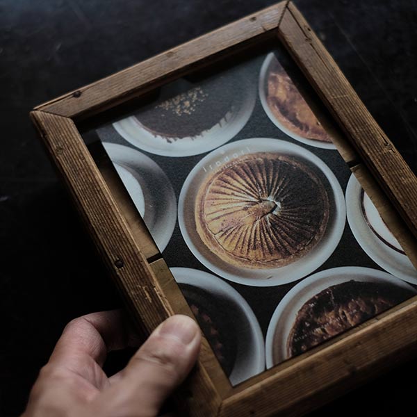 Contact print frame