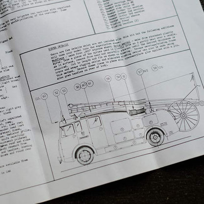 Denis F12 Fire Engine メタル模型キット