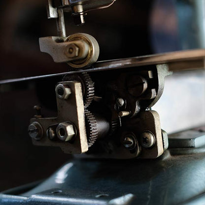 Iizuka Manufacturing LINKING MACHINE