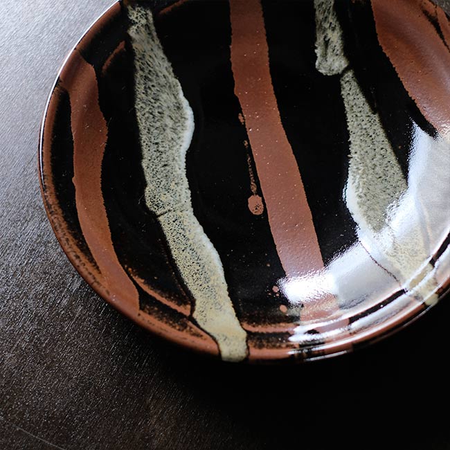 鉄釉 大皿
