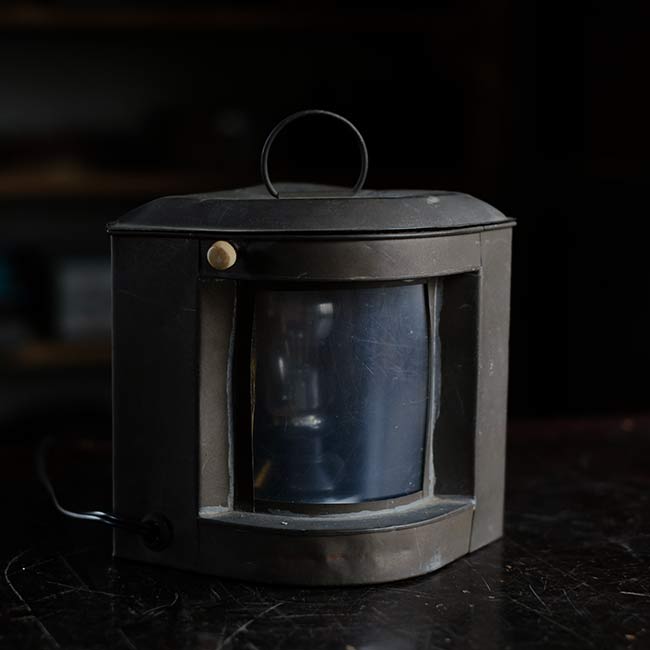 Small marine lighting