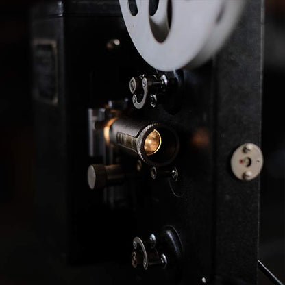 Kodascope Eight Model 25 8ミリ映写機
