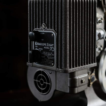 KODASCOPE EIGHT MODEL 70 Projector