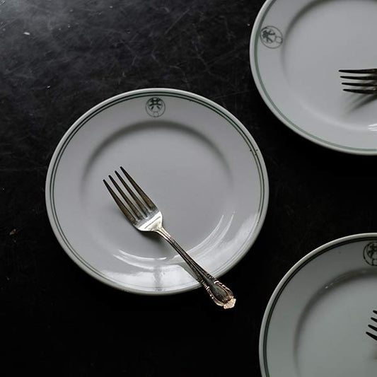 国民食器の中皿 φ18-19cm