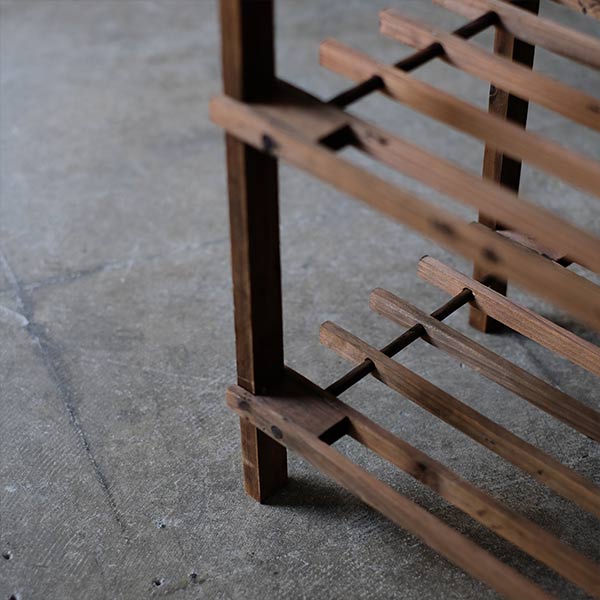 Lacquerware drying rack