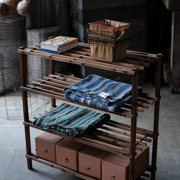 Lacquerware drying rack
