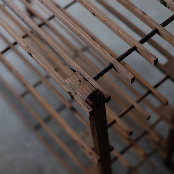 Lacquerware drying rack