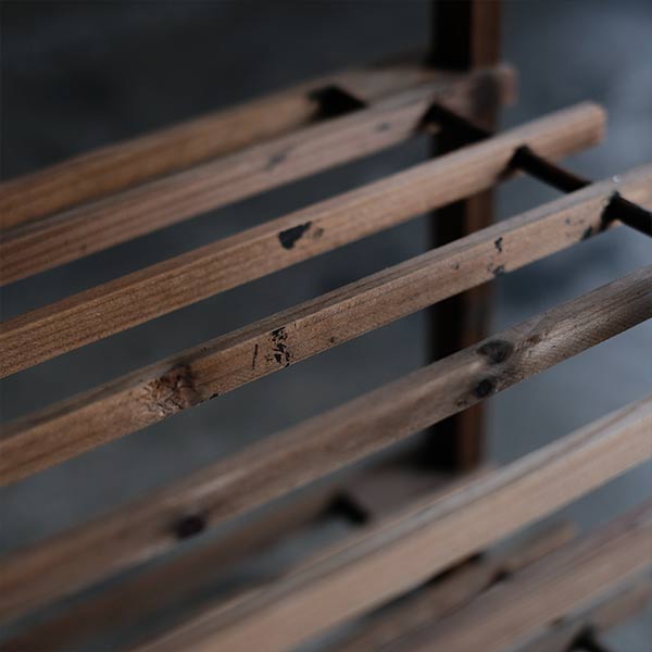 Lacquerware drying rack