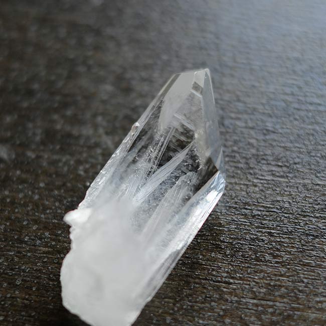 クリスタルポイント 水晶の原石