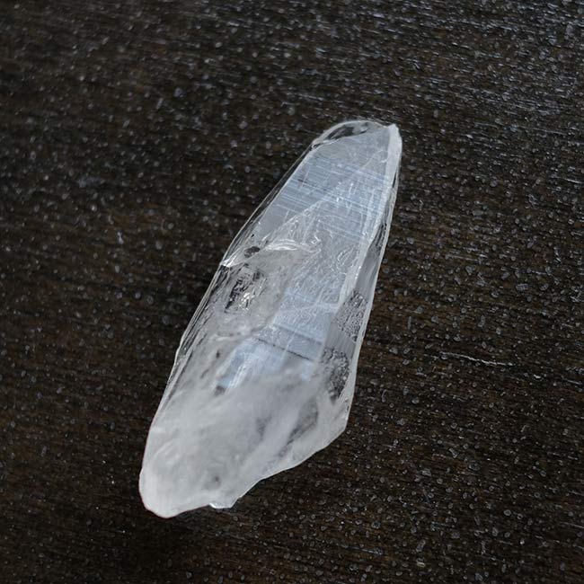 クリスタルポイント 水晶の原石
