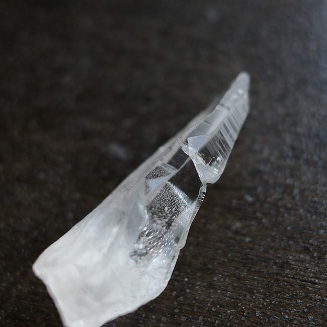 クリスタルポイント 水晶の原石
