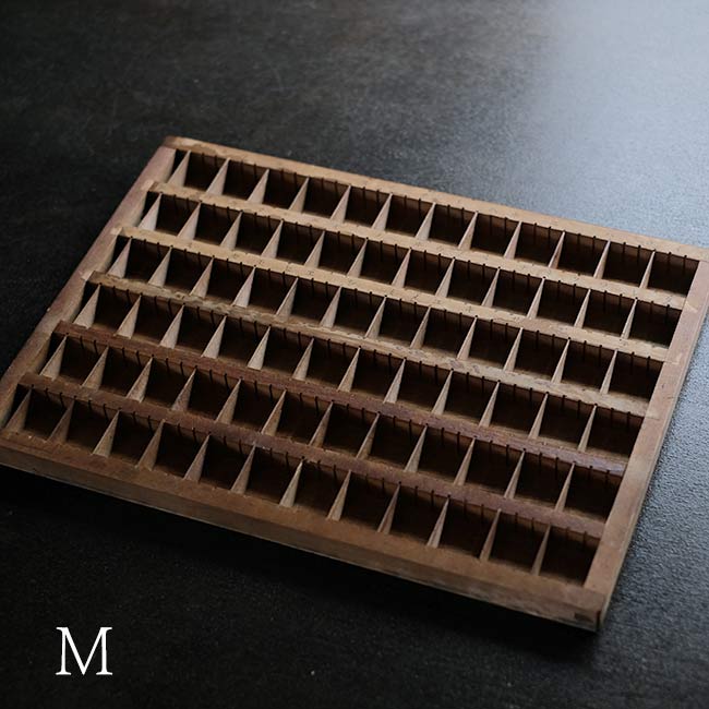 活版印刷のプリンタートレイ